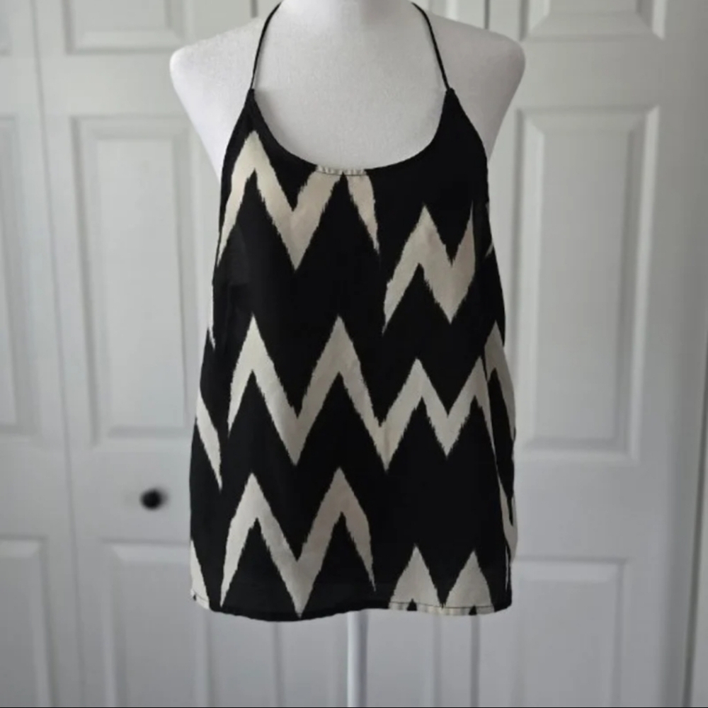 H&M flowy pullover Zig Zag top Size 10